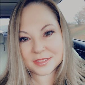 Meet your Posher, Tonya